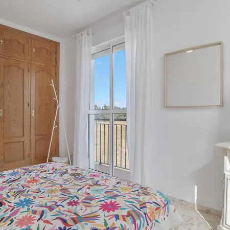 Apartamento Piso Amplio Y Luminoso En Conil *