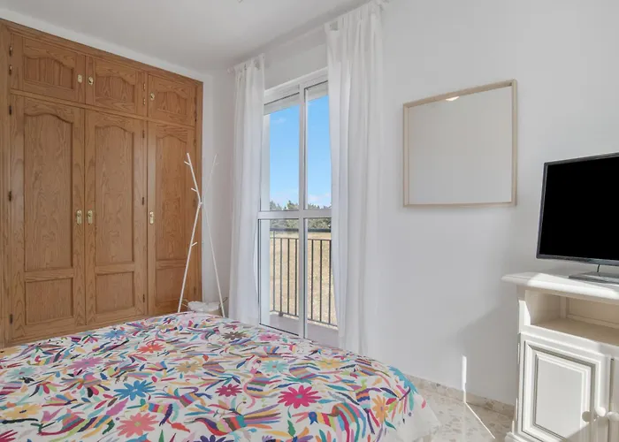 Apartamento Piso Amplio Y Luminoso En Conil *