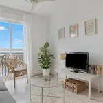 Piso Amplio Y Luminoso En Conil *