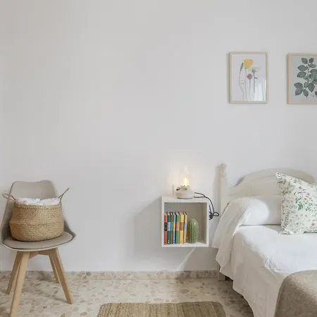 Piso Amplio Y Luminoso En Conil דירה